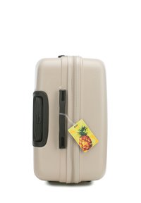 WITTCHEN LARGE SUITCASE WITH LUGGAGE TAG FROM ABS - Wheeled suitcase - beige