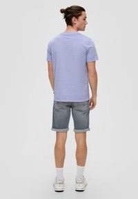 QS Jeansshort - grau