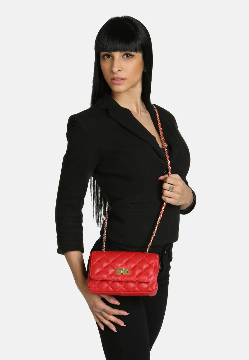 CHICCA BORSE Sac bandoulière - rosso