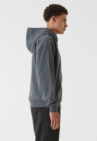9N1M SENSE ESSENTIAL - Cipzáras pulóver - darkgrey