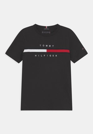 FLAG INSERT - Print T-shirt - black