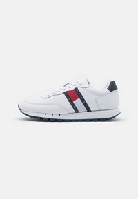 Tommy Jeans RUNNER - Zapatillas - white
