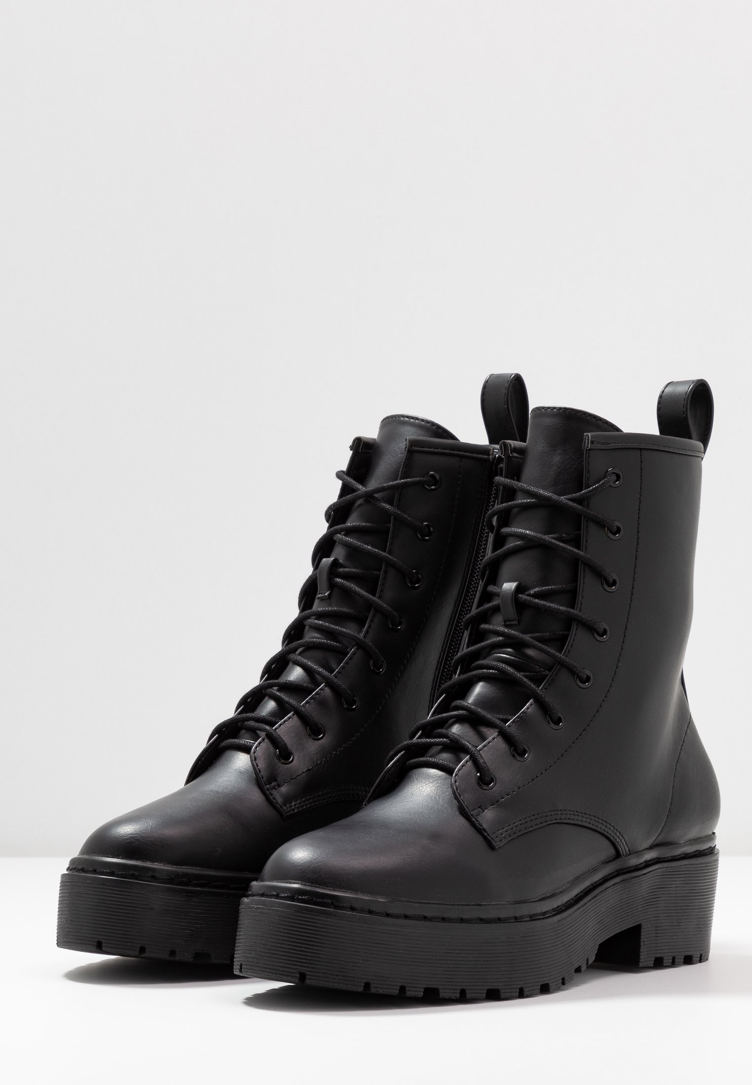 Nly by Nelly PERFECT LACE BOOT Platåstövletter black Köp NLY Shoes Perfect Lace Boot Black | Boots