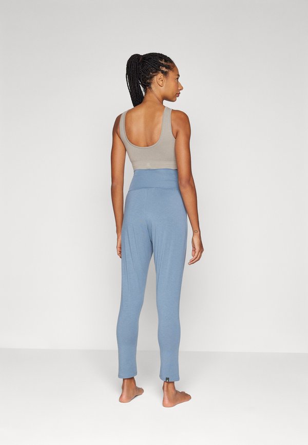 SWARA - Tracksuit bottoms - orage3
