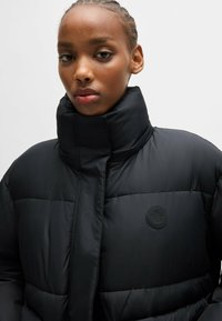 HUGO Talvitakki - black one