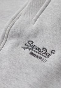 Superdry & Co ESSENTIAL LOGO JOGGERS - Trainingsbroek - gletschergrau meliert