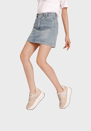Sneakers basse - beige