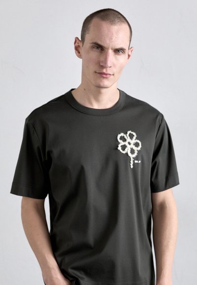 NN.07 PEDRO - T-shirts print - khaki
