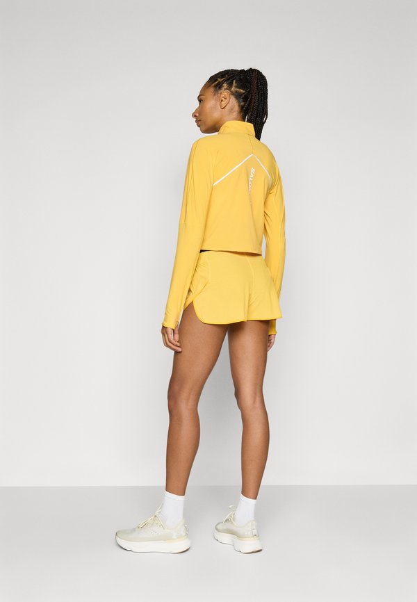 SENSE SHORTS - Sports shorts - warm apricot4