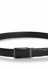 Schwarzer Leder-Gürtel mit glatter Oberfläche, ausgestattet mit einer silberfarbenen rechteckigen Schnalle und dezenten Logodetails auf der Schnalle.