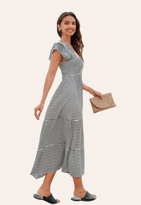 Cupshe BUBBLE SLEEVE  - Freizeitkleid - black
