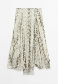 Jupe midi fluide avec motif serpent beige et marron et ourlet asymétrique sur fond blanc.