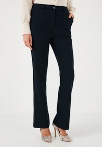 Unselected, dark blue