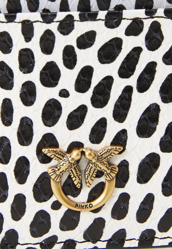 CARD HOLDER SIMPLY - Wallet3