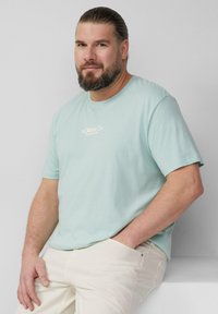 s.Oliver T-shirt basic - helles türkis