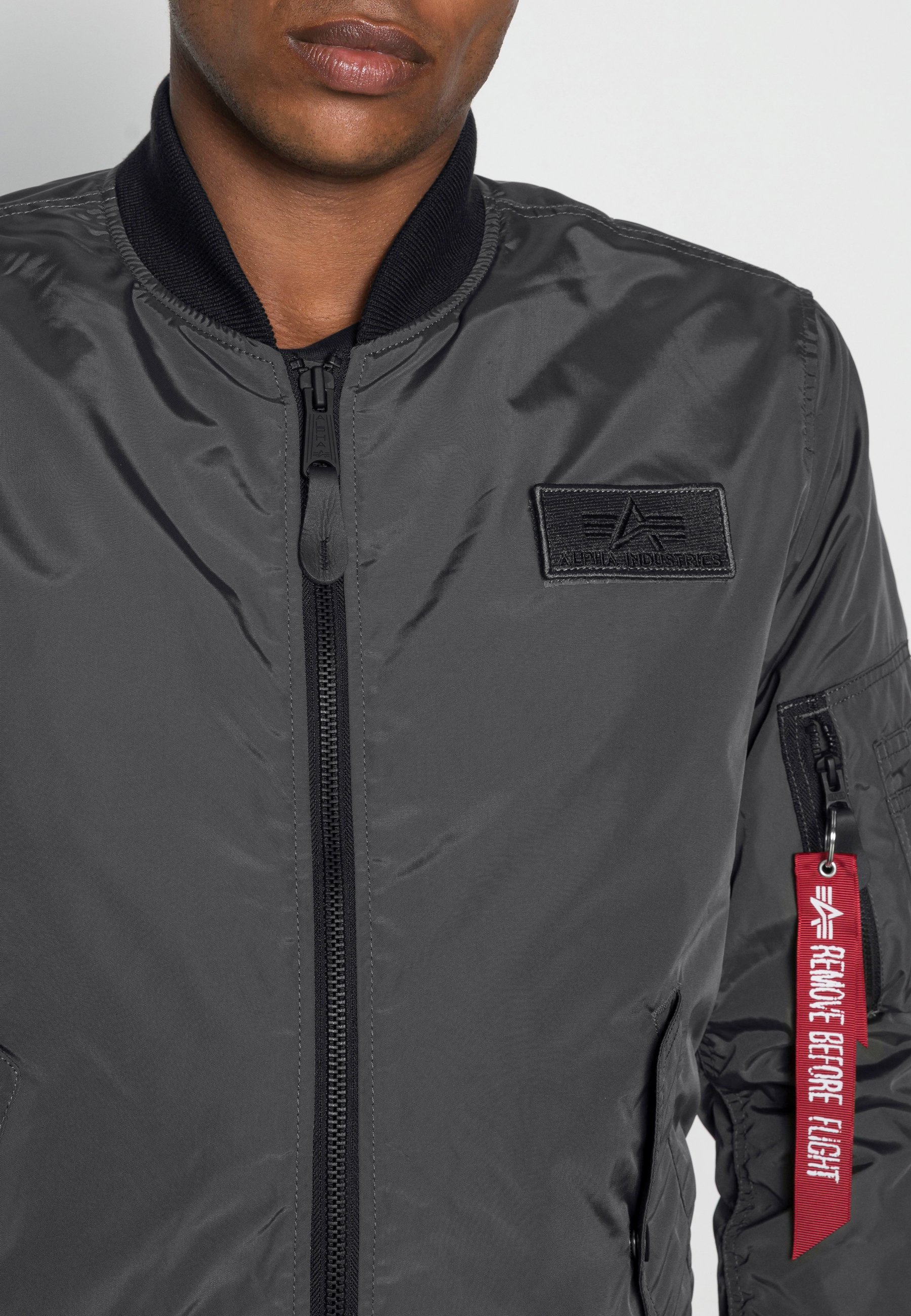 Alpha Industries Bomber Jacket - grey 