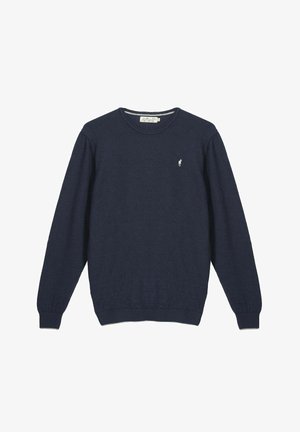 Pull à manches longues bleu marine avec col rond, poignets et ourlet côtelés, arborant un petit logo blanc brodé sur le côté gauche de la poitrine.