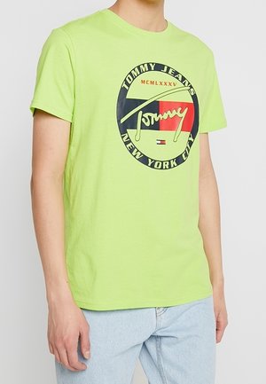 T-shirt med print - neon green