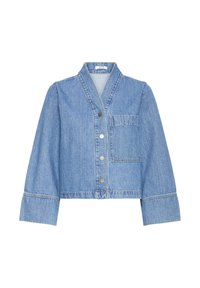 Svetlo modrá skrátená džínová bunda s širokými rukávmi, prednými kovovými cvokmi, jednou náprsní kapsou a rovnom golierom.