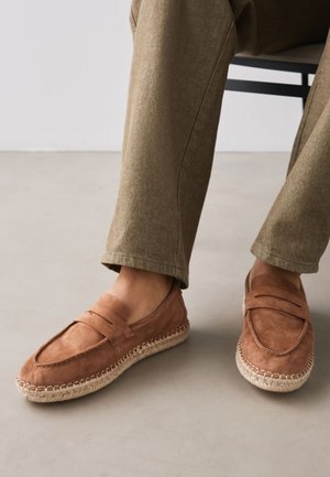Next, Espadrille - tan brown