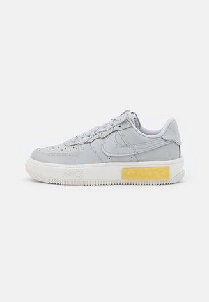 Nike Sportswear, Baskets basses - grey