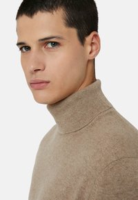 Boggi Milano POLO NECK - Maglione - hazelnut