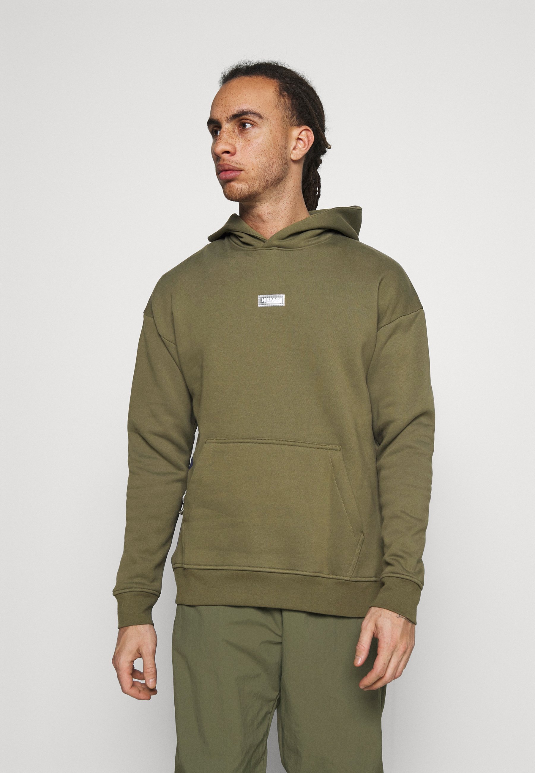 Nike Performance FC HOODIE - Hoodie - medium olive/thunder blue/clear/olive  - Zalando.co.uk
