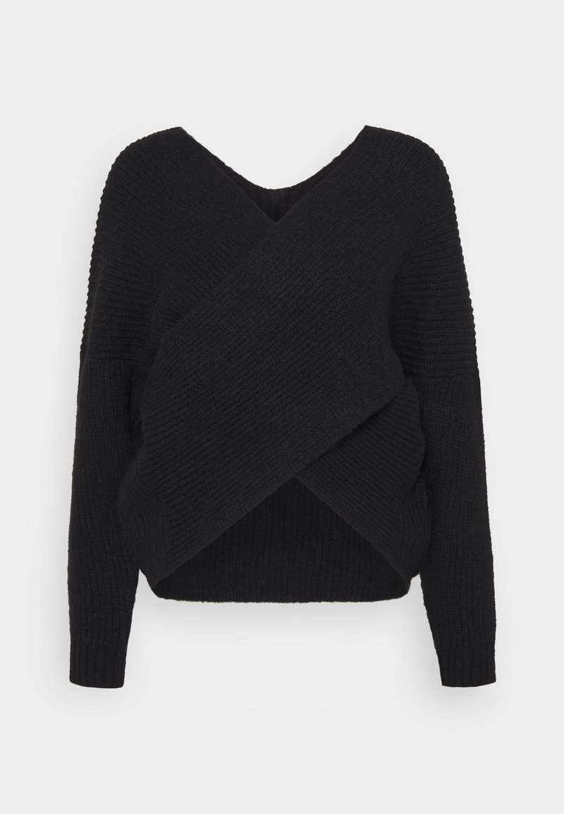 Pull en maille côtelée noire à manches longues avec un large motif croisé à l'avant, présenté sur un fond clair uni.