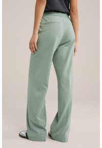 WE Fashion Kalhoty - light green