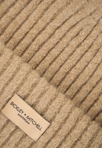 Bickley+Mitchell BICKLEY+MITCHELL BEANIE - Muts - sand