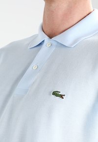 Thumbnail Image 4