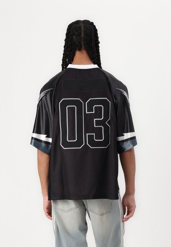 ADILENIUM SEASONAL 3 TEAM - Print T-shirt