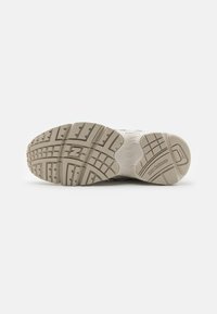 New Balance 725 UNISEX - Sapatilhas - moonbeam