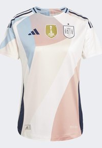 Jersey de mujer de Adidas con una paleta de colores clara que incluye patrones geométricos en azul, rosa y blanco. Incluye los logotipos de la FIFA 2023 y de España.