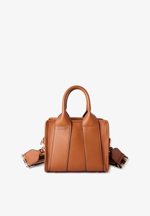 Borsa in pelle marrone con due manici e una tracolla a righe staccabile, con il marchio "United Colors of Benetton" sul davanti.