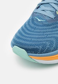 HOKA GAVIOTA 5 - Chaussures de running sur route - shadow/dusk