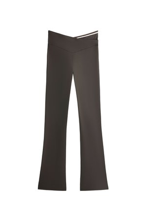 OYSHO, FLARE COMFORTLUX TROUSERS WITH A V-SHAPED WAISTBAND - Pantalon classique - dark grey