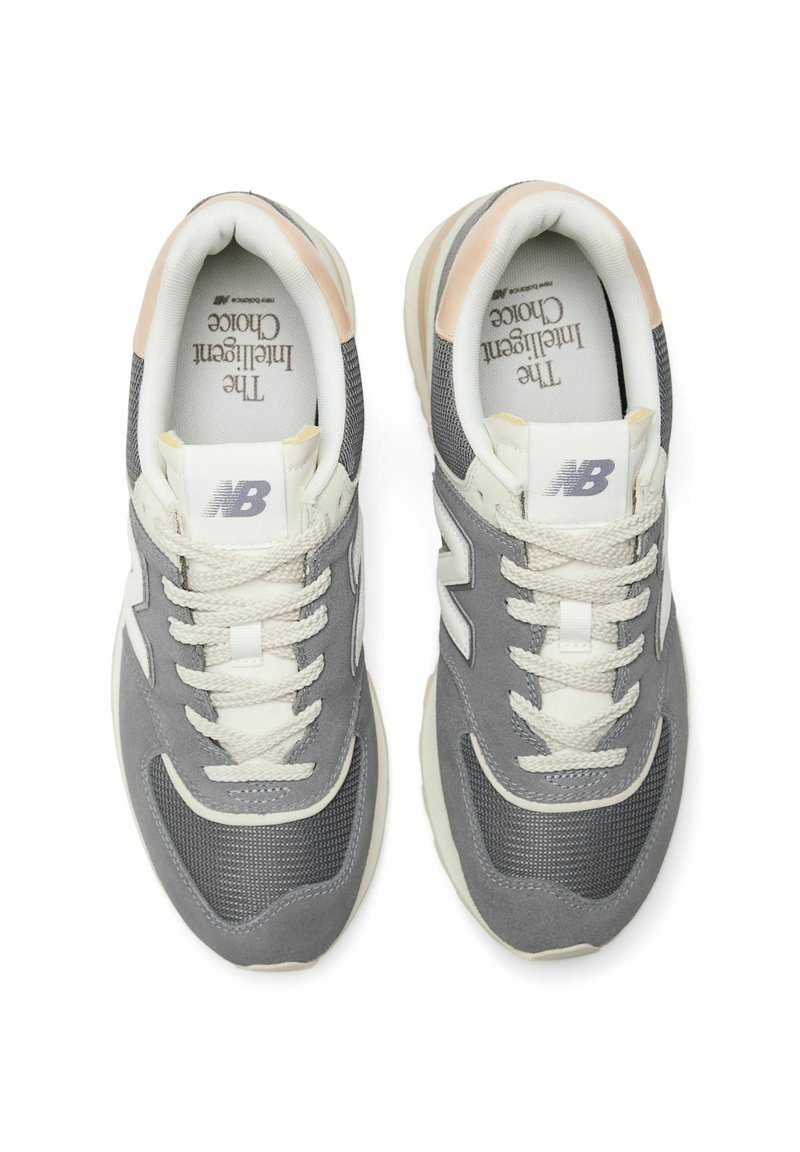 New Balance 574 UNISEX Zapatillas grey white/gris jaspeado