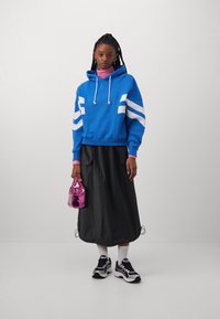 adidas Sportswear Saia evasé - black