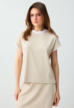 Jimmy Key, CREW-NECK RELAXED FIT BLOUSE WITH DROPPED SHOULDERS - T-shirt basique - stone