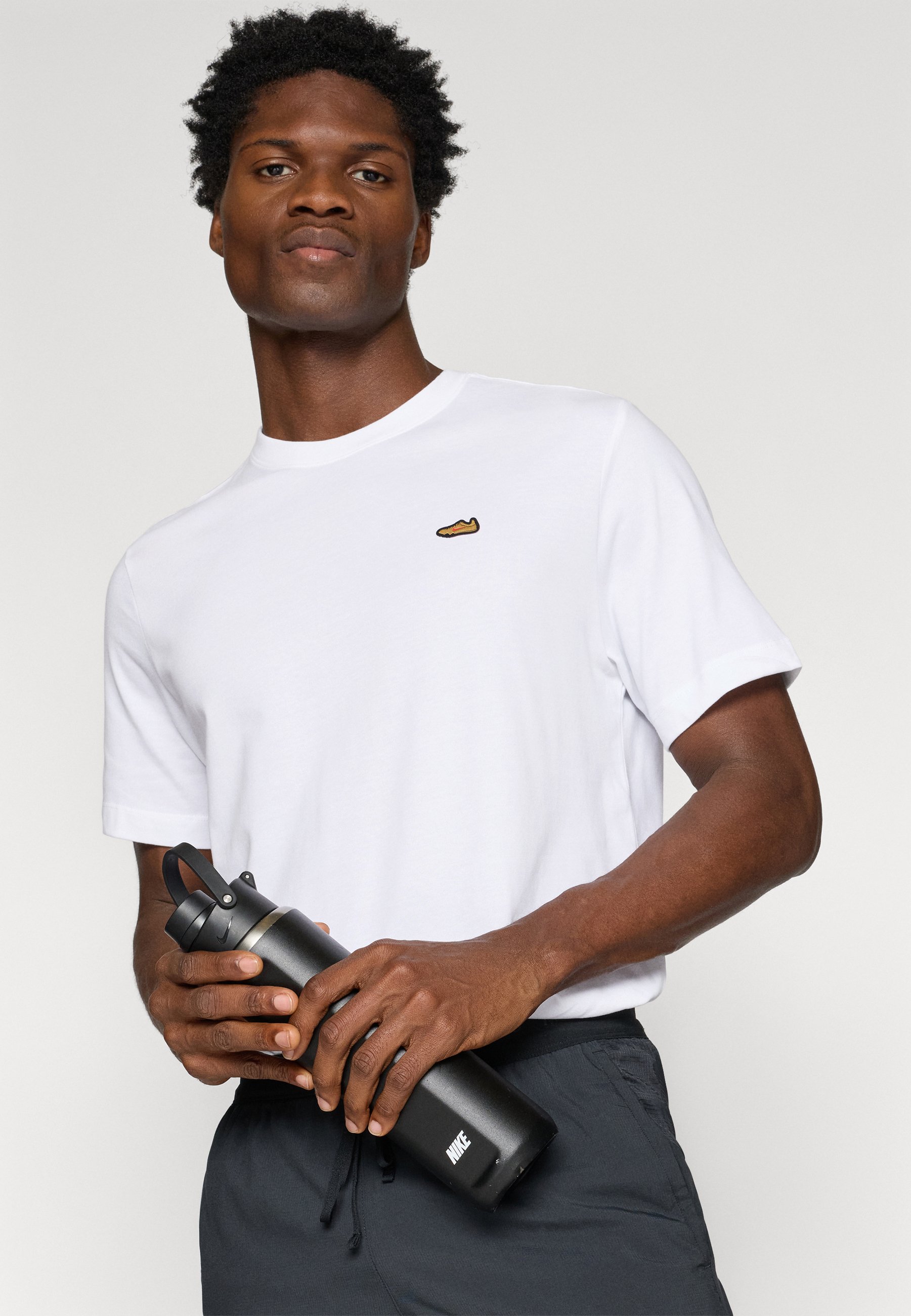 nike retro t shirt white