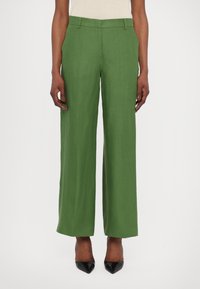 Weekend Max Mara MALIZIA - Auduma bikses - green