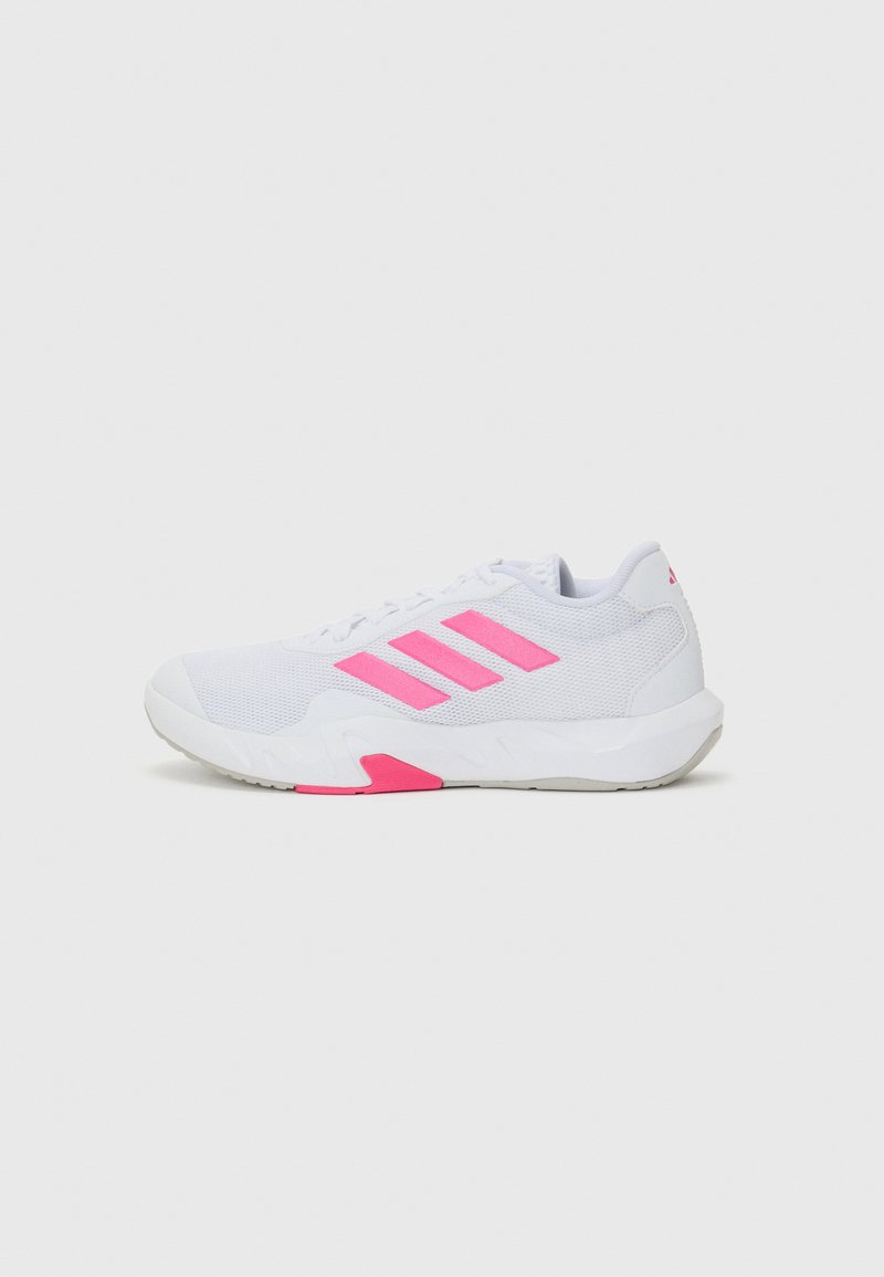 adidas Performance AMPLIMOVE - Træningssko - white/shock pink/grey