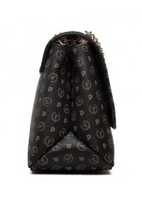 Borsa a tracolla in pelle nera con motivo a logo, accentuata da una catena dorata e una parte superiore arrotondata. Superficie testurizzata con una base triangolare strutturata.