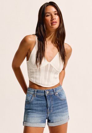 ROLL-UP - Short en jean - light-blue denim