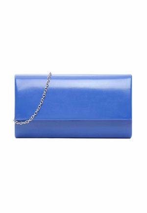 Bolso de mano azul brillante con forma rectangular, frente plano y strap de cadena plateada. Textura suave sin patrones ni herrajes visibles.