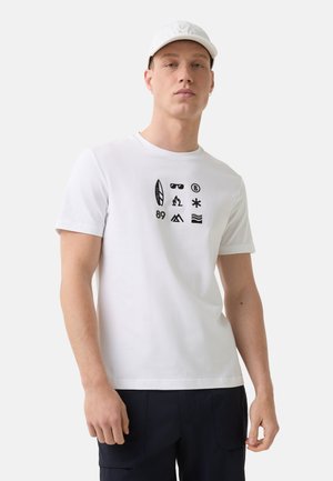 MATTEO - Print T-shirt - white