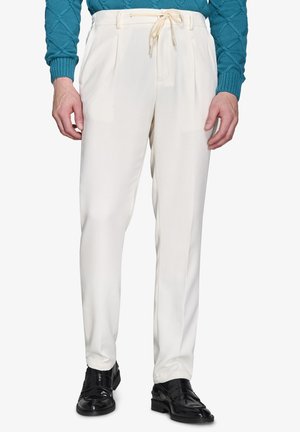 Chino - cream solid