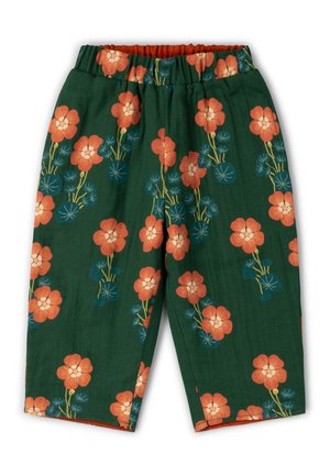 Grüne Kleinkinderhose mit orangefarbenem Blumenmuster und elastischem Bund, mit blauen Blättern und Stängeln über den gesamten Stoff verteilt.