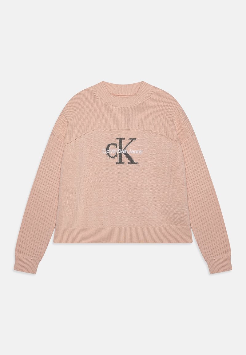 Maglione rosa in maglia con texture a costine, scollo rotondo e maniche lunghe. Presenta un logo centrale "CK" e un design cropped.